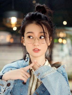 娱乐吃瓜酱乔欣,从“娱乐吃瓜酱”到人气小花,她的蜕变之路