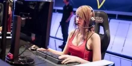 娱乐吃瓜酱打女拳,揭秘打女拳背后的故事与真相