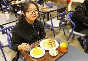 娱乐吃瓜酱留学生