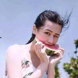 吃瓜娱乐图片搞笑头像女,搞笑头像中的青春活力女生风采